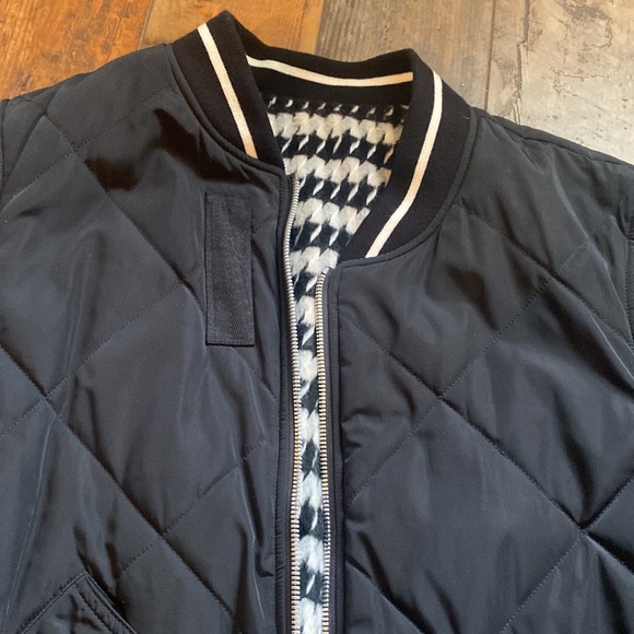 NWOT BCBGeneration reversible jacket Bomber - Picture 3 of 10